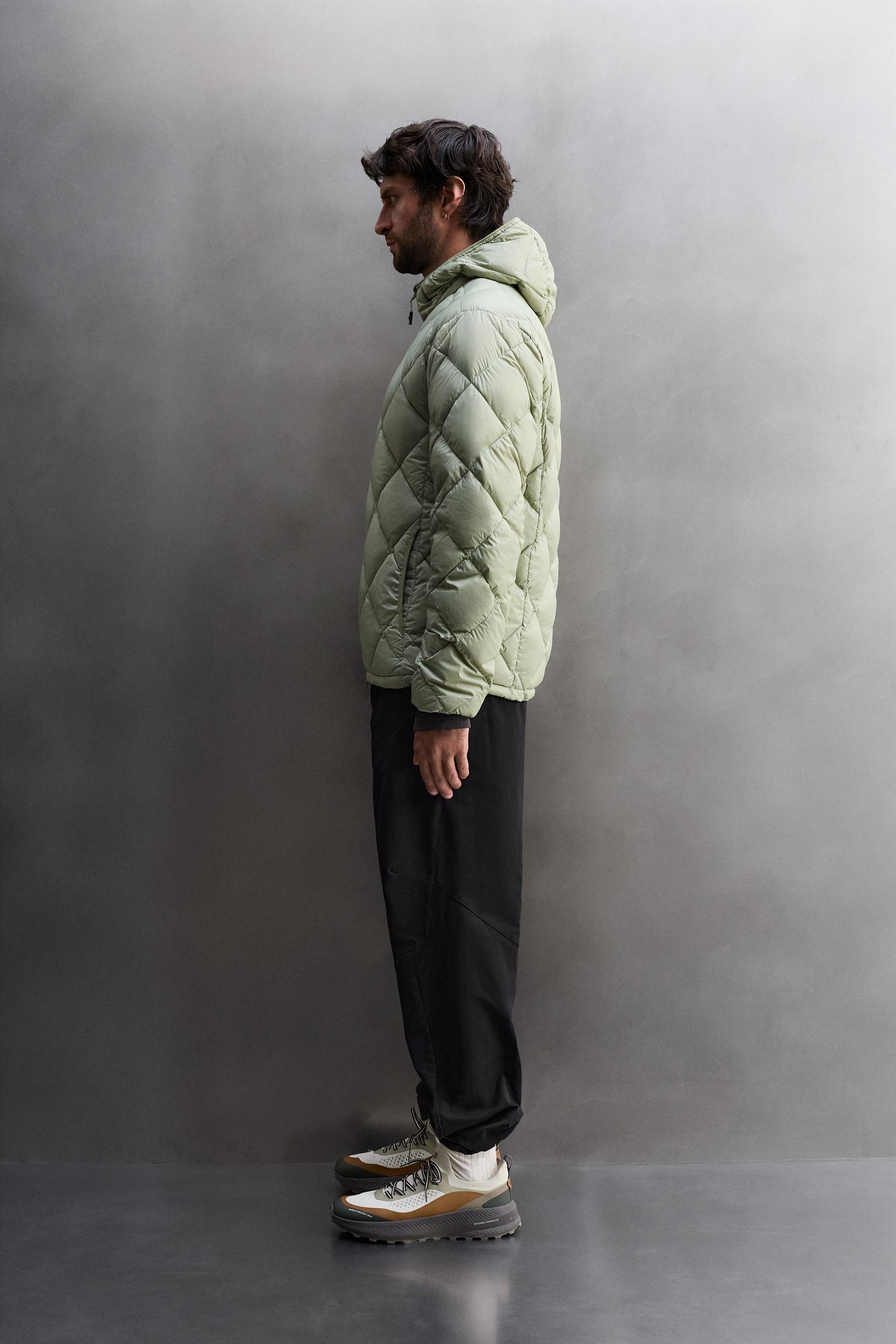 80% DOWN - 20% FEATHER JACKET